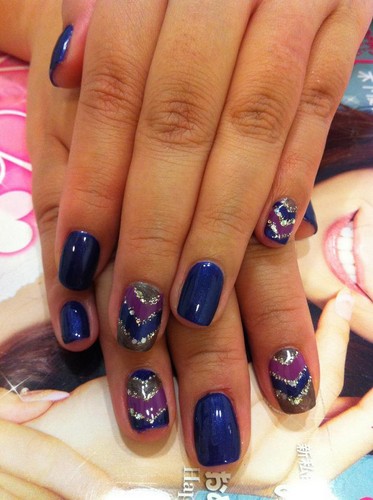 Nail design- Dec